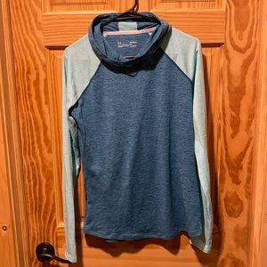 Women’s Under Armour lightweight hooded running shirt, medium, like new.